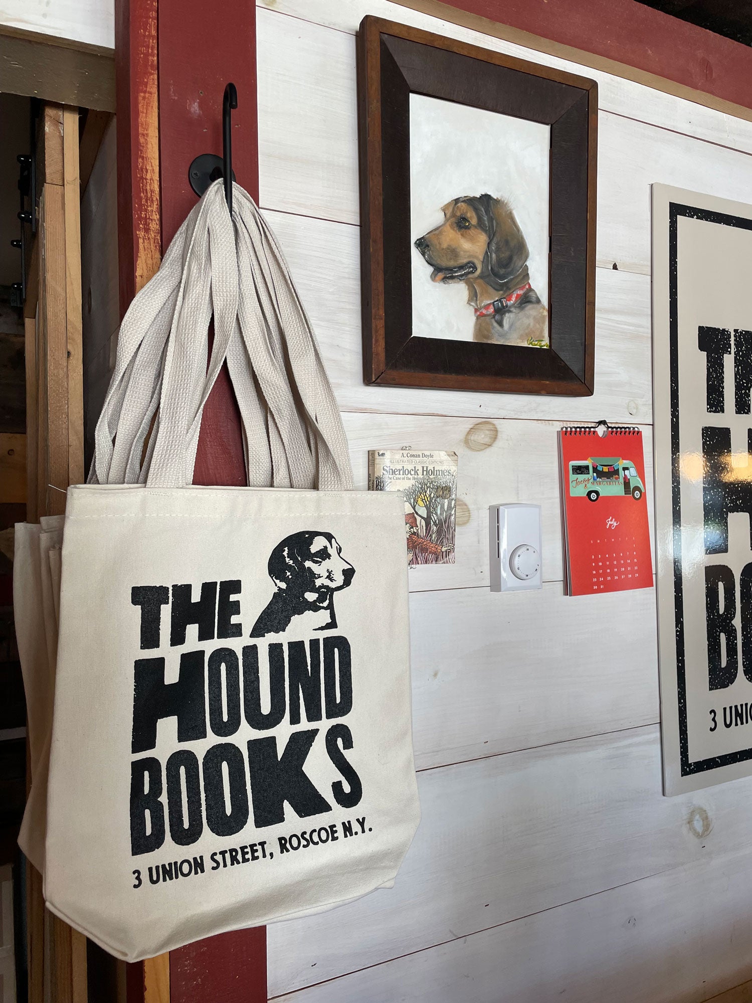 The Hound Books Tote - Black